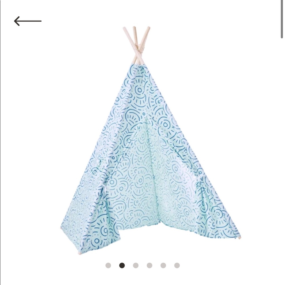 Play tent